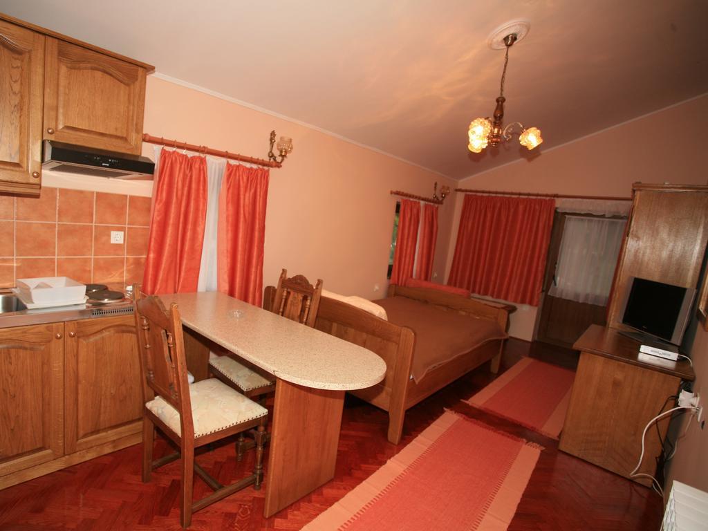 Apartments Vrata Baranje Bilje ห้อง รูปภาพ