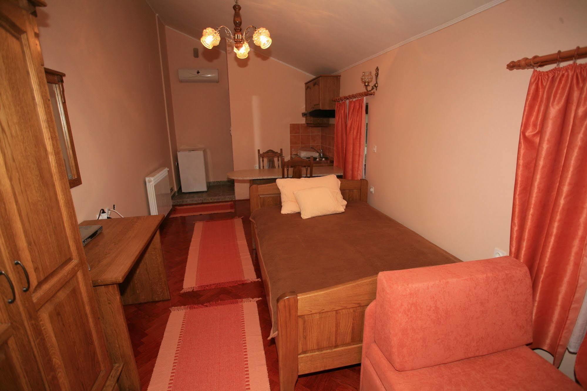 Apartments Vrata Baranje Bilje ภายนอก รูปภาพ